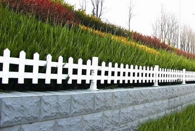 pvc绿化围栏